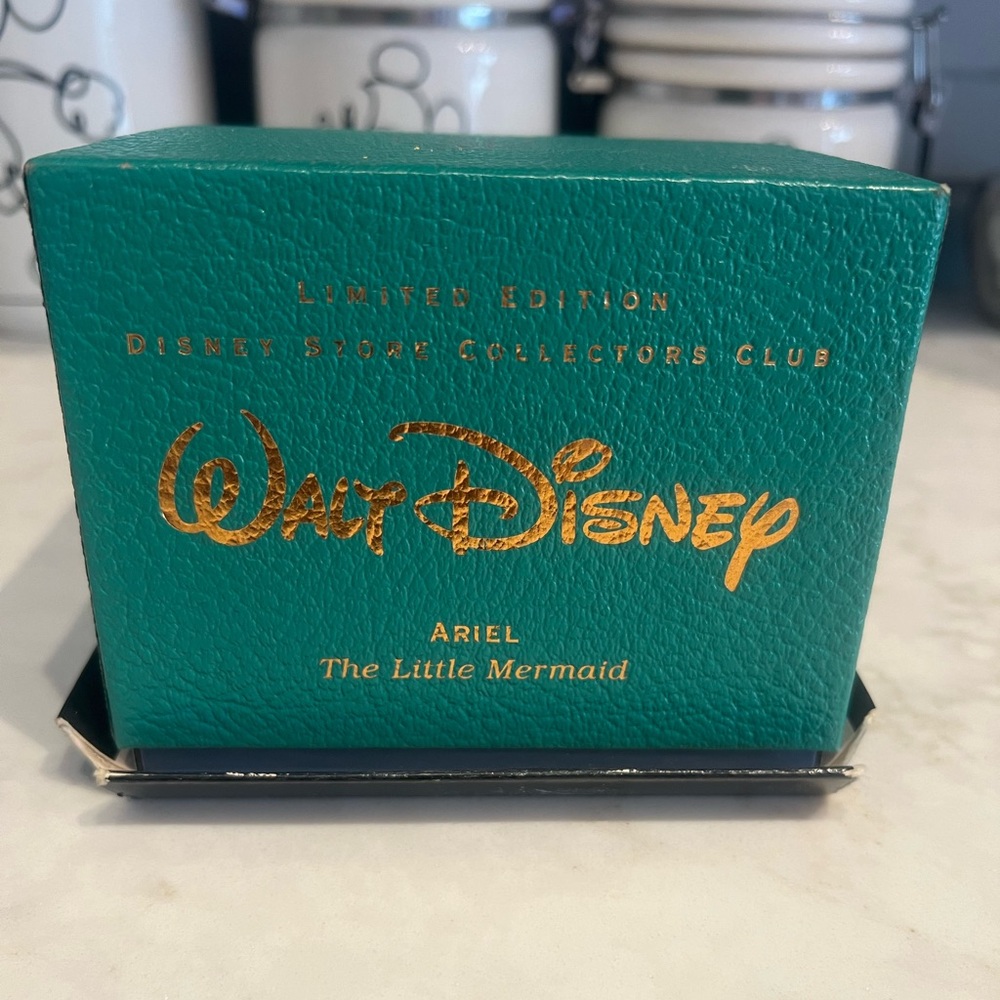 Limited edition Disney The little mermaid watch